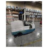 Tennant Ride-on Floor Scrubber