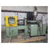 Allrounder 305-210-700 Injection Molder