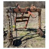 DewEze 3 Pt Hyd Bale Unloader