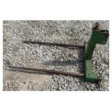 Frontier 2 Prong Bale Spike