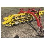 Nice New Holland 260 5 Bar Hay Rake