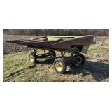 John Deere 444 Corn Head & Cart