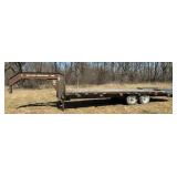 2001 PJ GN 24ft Flatbed Trailer w/ Dovetail and