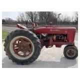 Farmall M Gas Tractor - Running