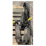3 Hydraulic Cylinders