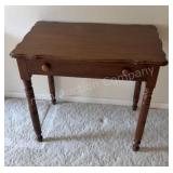 Pine 30in Single Drawer Table