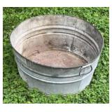 22in Round Washtub Bottom Cracked