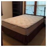 Like New Laura Ashley Home Queen Bed - Headboard