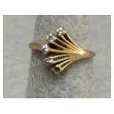 14K Gold Diamond Ring - 2.07g - Sz 4.5