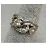 14K Gold Diamond Ring - 4.55g - Sz 6.5