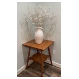 Oak Parlor Table & Vase Decor