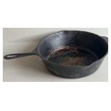 Deep #8 Chicken Frying Skillet