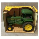 John Deere 1/16 Scale Toy Tractor
