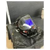 Welding helmet