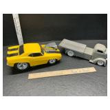 Die cast truck and car