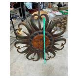 Metal sun decor