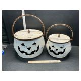2 metal Jack-o-Lanterns