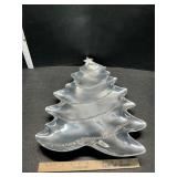 Cast aluminum tray