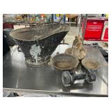 Coal bucket lot