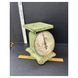 Vintage scale