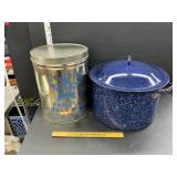 Enamel pot and All Star egg can