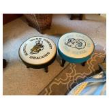 2 stools