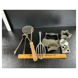 Vintage kitchen items