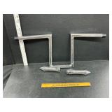 Handle bars with grips