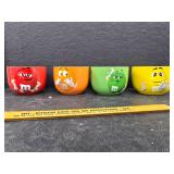 M&M bowls