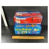 2 die cast cars