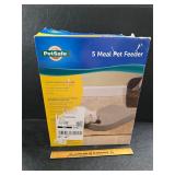 Pet feeder new