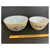 Pyrex bowls