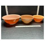 Pyrex bowls Pyrex bowls