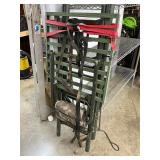 Lock on deer stand with ladder Lock on deer stand with ladder