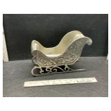 Cast aluminum sled Cast aluminum sled