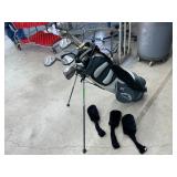 Golf bag with clubs Golf bag with clubs
