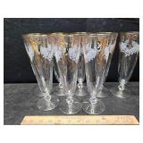 Mid century white rose glasses Mid century white rose glasses