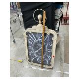 Large metal clock Large metal clock