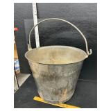 Stainless steel bucket