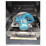 Skilsaw in hard case