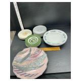 Miscellaneous plates and bowls