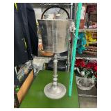 Metal ice bucket