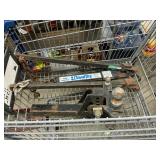 Hitch with sway bars