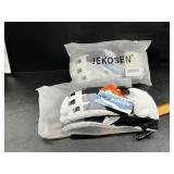 2 pair of ski gloves