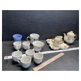 Homer Laughlin, Noritake Cups Gilded tea set