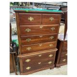 Chest of drawers American craftsman by Stanley