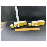 Ralstoy United Van Lines metal trucks