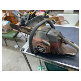 Chain saw not lock up