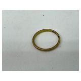 1.64 grams 18k gold ring band
