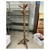 Hall tree 67ï¿½ tall